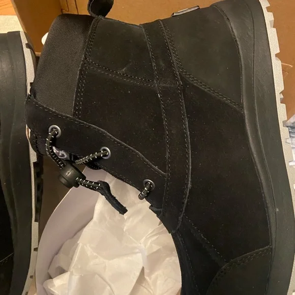 Ugh Turlock Waterproof Snow Boot - Picture 10 of 12